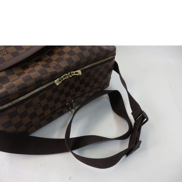 95758 5 Louis Vuitton Dorsoduro Damier Bag Brown