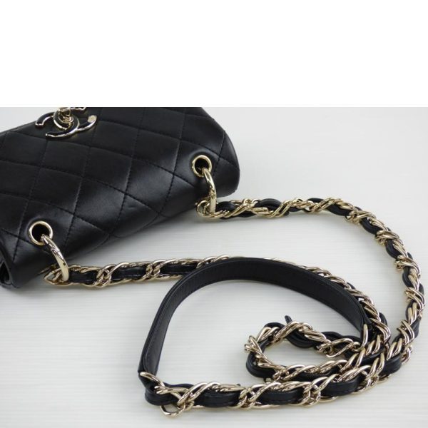 96091 4 Chanel Matelassé Chain Shoulder Bag