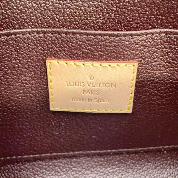 9685130 07 Louis Vuitton Cosmetic Pouch Monogram Vernis Red