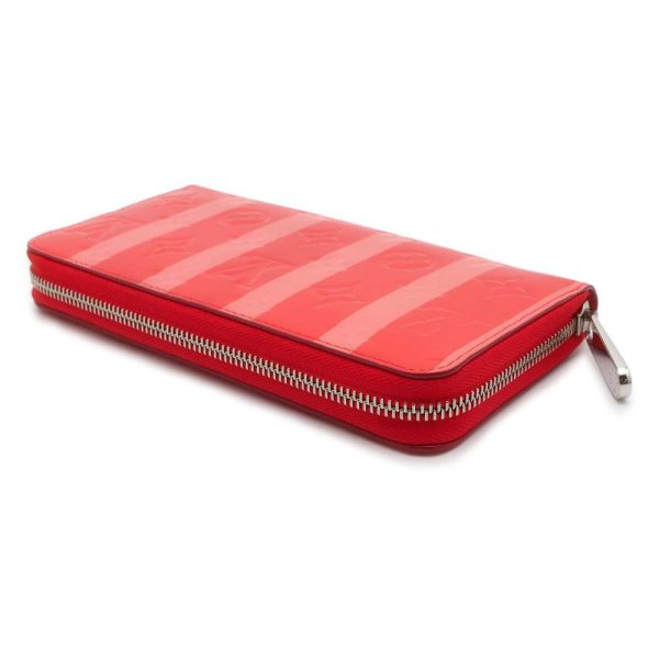 9685321 02 Louis Vuitton Vernis Rayeur Zippy Wallet Red