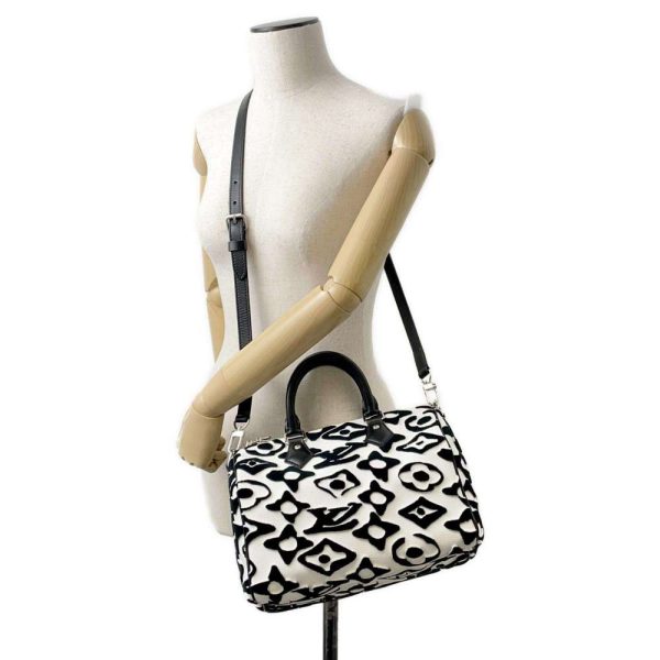 9686168 05 Louis Vuitton Lock Walk Shoulder Bag Grain Calf Ivory