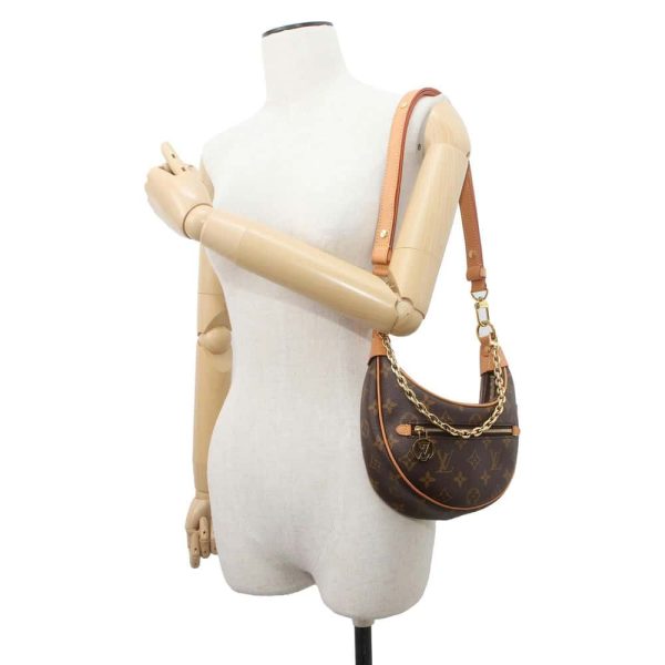 9686298 05 Louis Vuitton Loop Shoulder Bag Monogram Brown