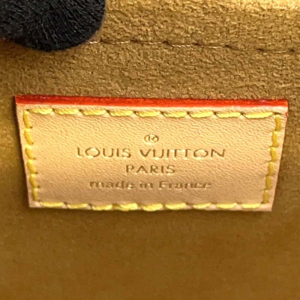 9733121 06 Louis Vuitton Around Me Handbag Monogram