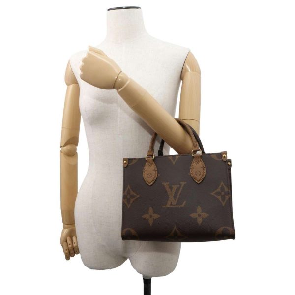 9733770 04 Louis Vuitton On the Go PM Handbag Monogram Reverse