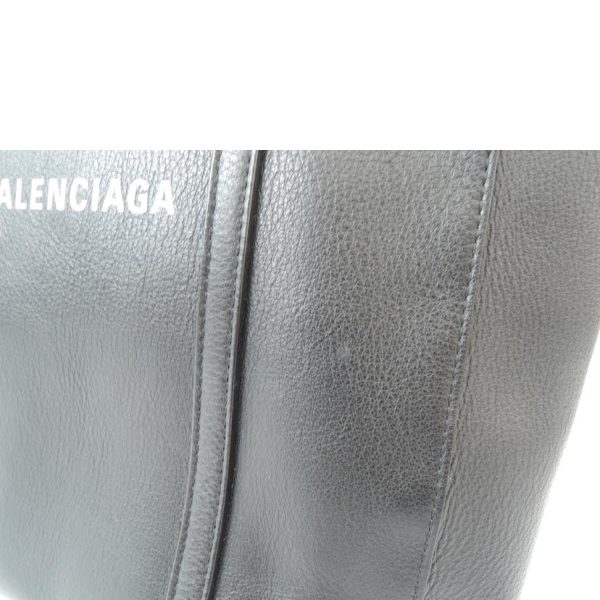 97422 7 Balenciaga Everyday XS 2 Way Bag Black