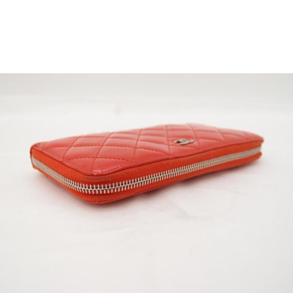 97455 3 Chanel Enamel Matelassé Round Zipper Wallet Red