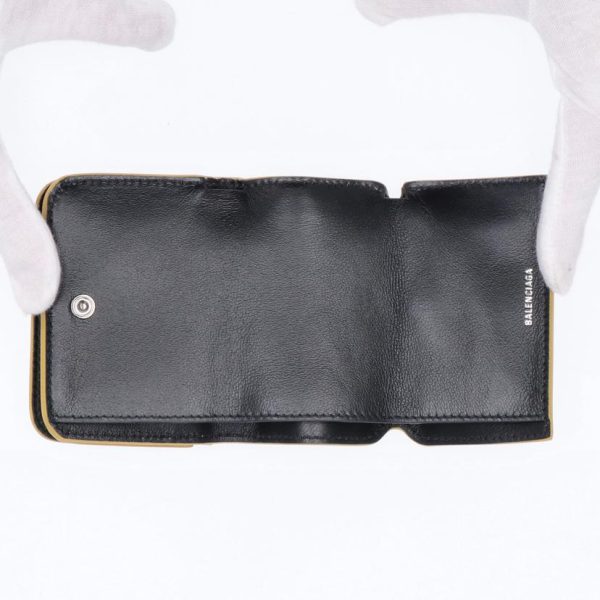 97677 5 Balenciaga Cash Mini Trifold Wallet Black