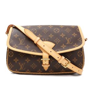 98010 1 Gucci Charlotte Shoulder Bag