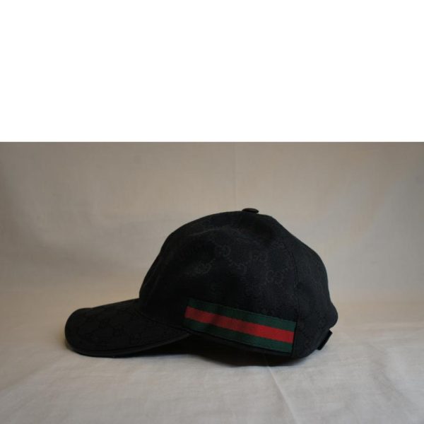 98436 3 Gucci GG Canvas Cap Black