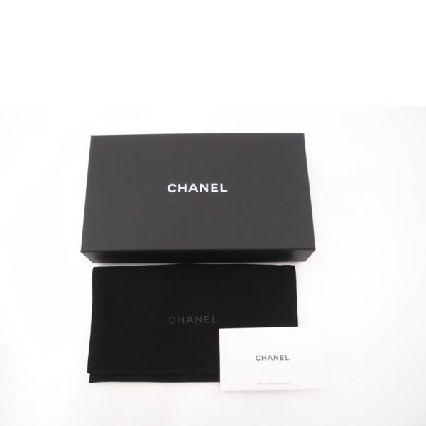 99040 6 Chanel Matelasse Medium Flap Wallet Black