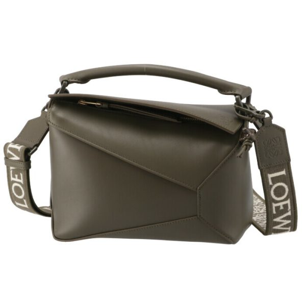 a510p60x240079 1 LOEWE Puzzle Edge Small Shoulder Bag