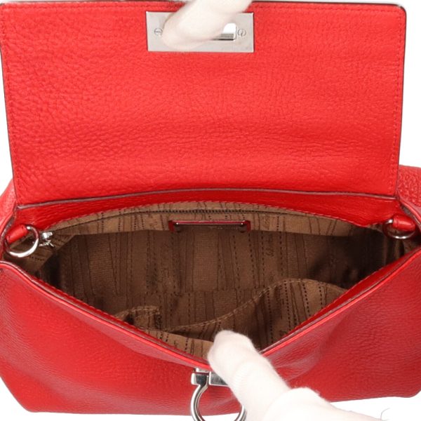 brb01000000000129 7 Salvatore Ferragamo Sofia Gancini Shoulder Bag Leather Red