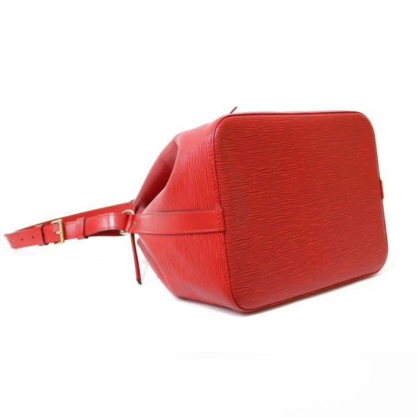 brb01000000002568 5 Louis Vuitton Petit Noe Epi Leather Shoulder Bag Red