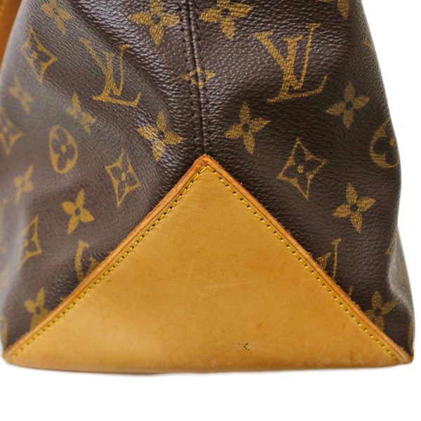 brb01000000002582 10 Louis Vuitton Cava Mezzo Monogram Canvas Shoulder Bag Brown