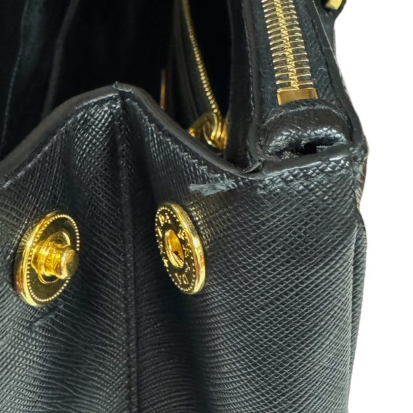 brb02180000006553 7 Prada Saffiano Shoulder Bag Black