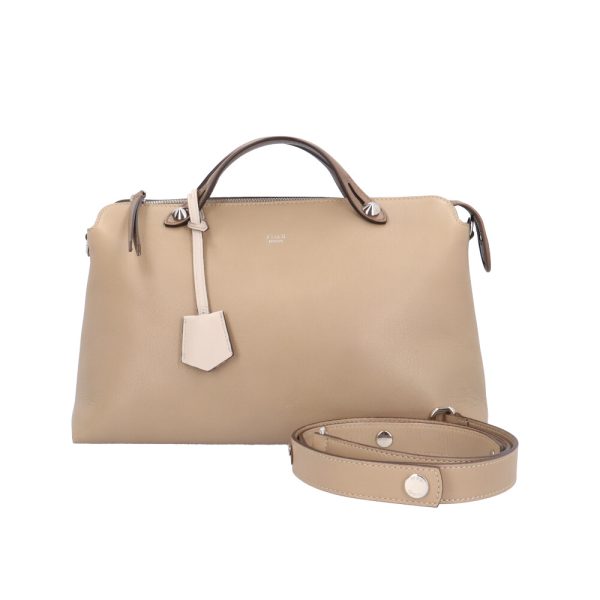 brb02630000004498 1 Fendi Visaway Leather Shoulder Bag Beige