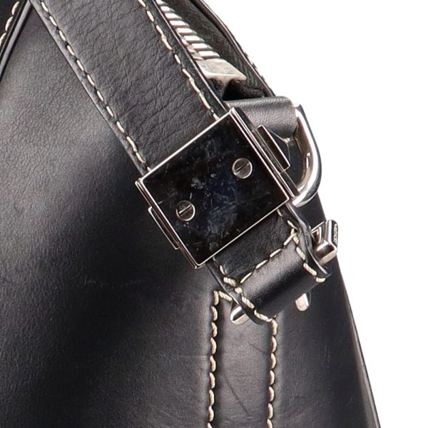 brb10000000022762 9 Givenchy Antigona Handbag Leather Black