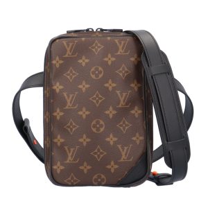 brb10010000012510 1 Louis Vuitton Portefeuille Brazza Wallet Monogram Eclipse