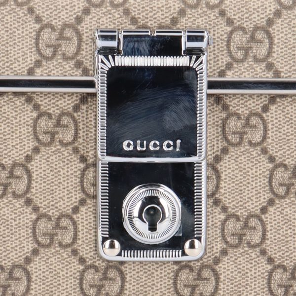 brb10010000013676 8 Gucci Sherry GG Supreme Canvas Shoulder Bag Beige