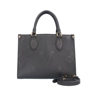 brb10010000013967 1 Prada Saffiano Lux Medium Logo Embossed Tote Bag