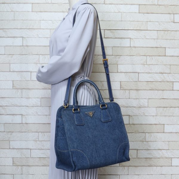 brb10010000014071 2 Prada Denim Shoulder Bag Blue