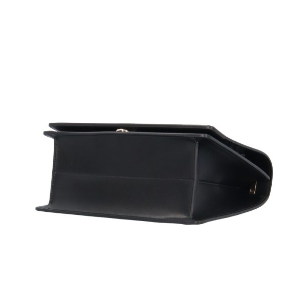 brb10010000014172 5 Salvatore Ferragamo Shoulder Bag Leather Black