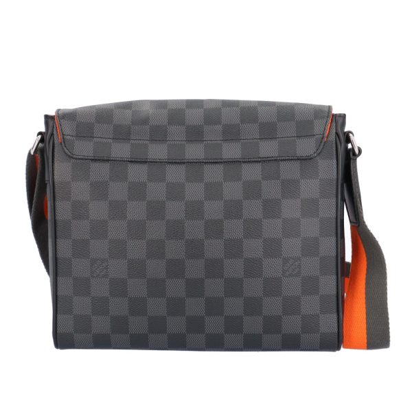 brb10010000014928 3 Louis Vuitton District PM NM Shoulder Bag Damier Graphite Canvas Black