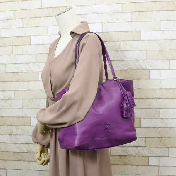 brb24107505 2 Loewe Shoulder Bag Leather Purple