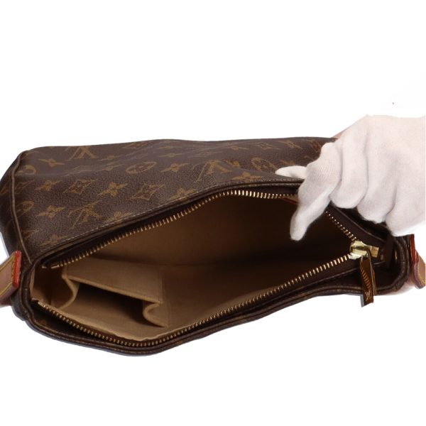 brb31702141 8 Louis Vuitton Looping Monogram Shoulder Bag Brown