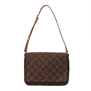 brb31702277 1 Louis Vuitton Monogram Eclipse Holder M69533 Wallet