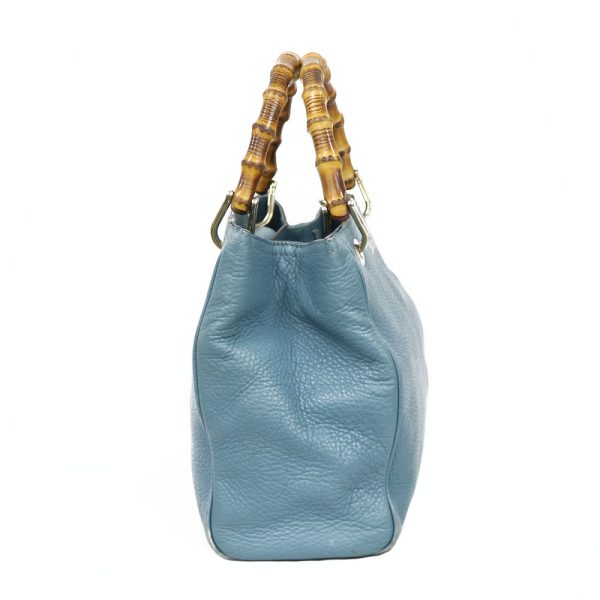 brb36005650 4 Gucci Bamboo Shoulder Bag Blue