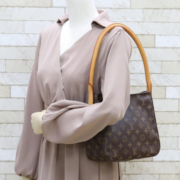 brb37100900 1 Louis Vuitton Looping Monogram Shoulder Bag Brown