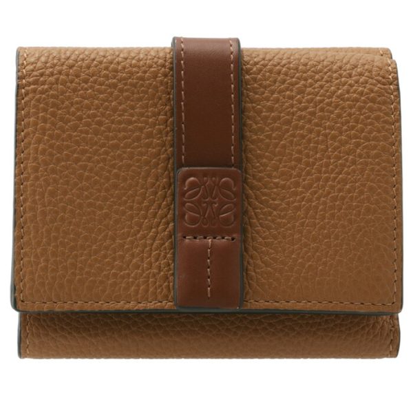 c660s26x0300513639 1 LOEWE Trifold Wallet Light Caramel