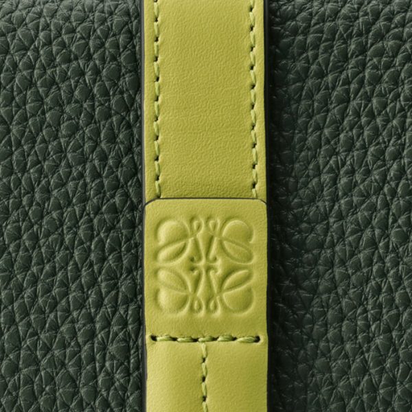 c660s26x0300514437 3 LOEWE Trifold Wallet Green