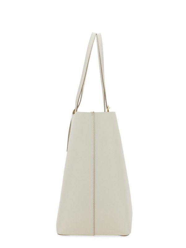 de93e6c806be1b4 el 3 MCM White Bag SpringSummer 2024