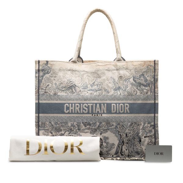 fz4jiso79ozcrgc6 9 Dior Book Tote Large Toile de Jouillet Embroidery Gray Jacquard