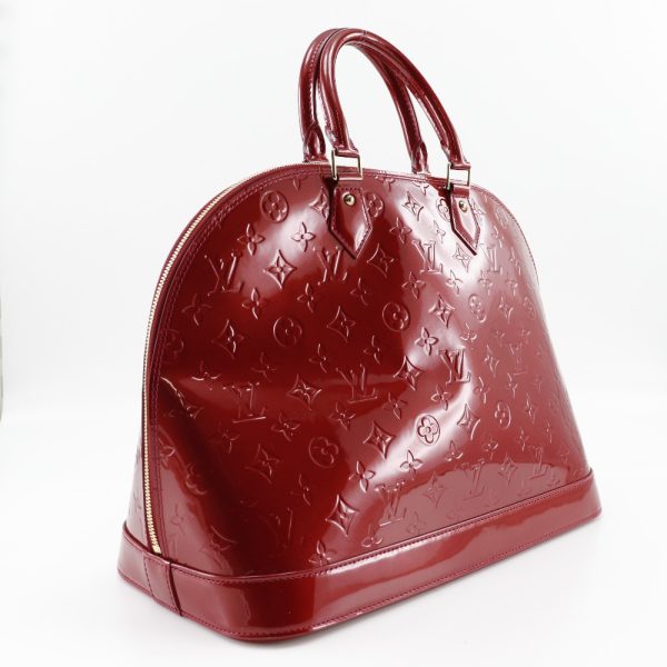 h162223920 10 3 LOUIS VUITTON Alma GM Vernis Pomme dAmour Red Double Zipper