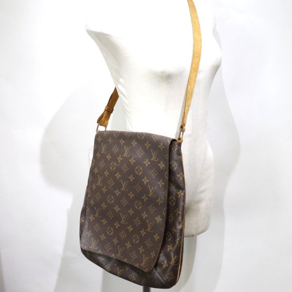 i151523003 13 LOUIS VUITTON Muset Shoulder Bag Monogram Canvas Brown