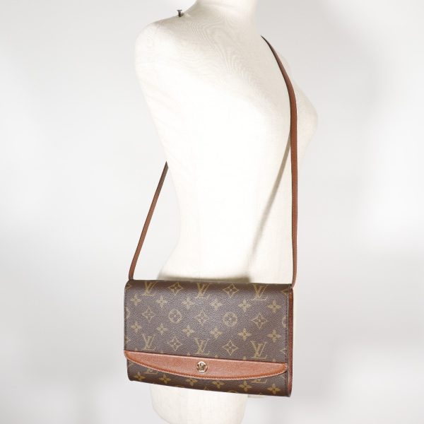 i171823045 11 LOUIS VUITTON Bordeaux Shoulder Bag M51797 Monogram Brown