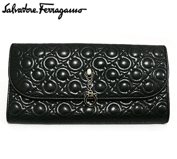 img62472296 Salvatore Ferragamo Gancini Leather Bifold Wallet