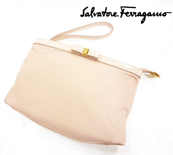 imgrc0065977159 Salvatore Ferragamo Cosmetic Pouch Makeup Baby Pink