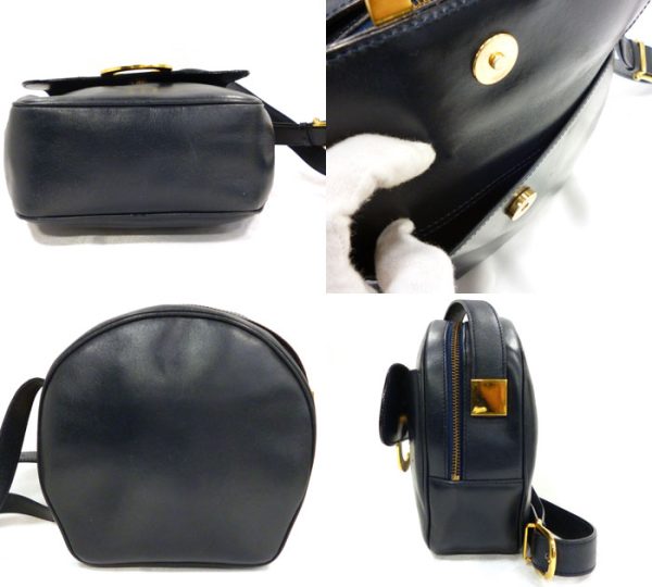 imgrc0066196233 Celine Shoulder Bag Circle Metal Fittings Calf Leather Navy