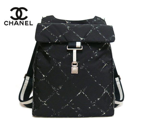 imgrc0069593084 Chanel Vintage Travel Line Rucksack Nylon Black White