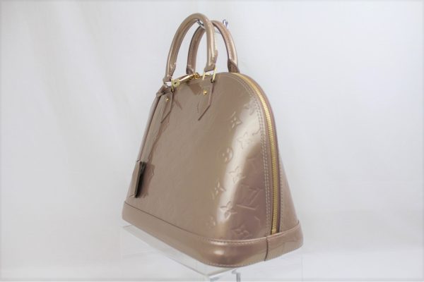 imgrc0072879111 Louis Vuitton Alma PM Handbag Vernis Beige