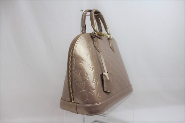 imgrc0072879112 Louis Vuitton Alma PM Handbag Vernis Beige