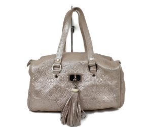 imgrc0073148213 Fendi Kanaif Handbag