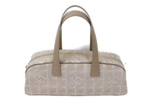 imgrc0073460003 Louis Vuitton Bicolor Monogram Emplant Pochette Metis MM Shoulder Bag