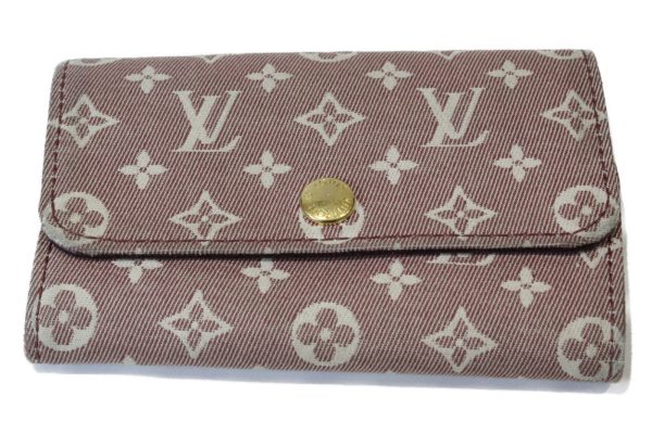 imgrc0073463156 Louis Vuitton Multicle 6 Key Case Red