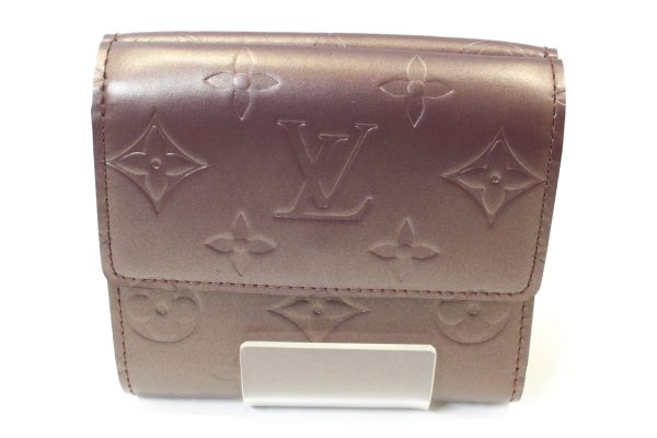 imgrc0073503398 Louis Vuitton Porte Monevier Carte Purple Wallet