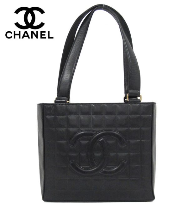 imgrc0073920347 Chanel Chocolate Bar Shoulder Handbag Lambskin Black